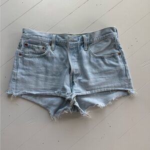 Levis Light Wash Jean Shorts